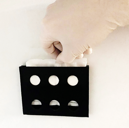CleanAir™ 6-Pack + Wall Holder